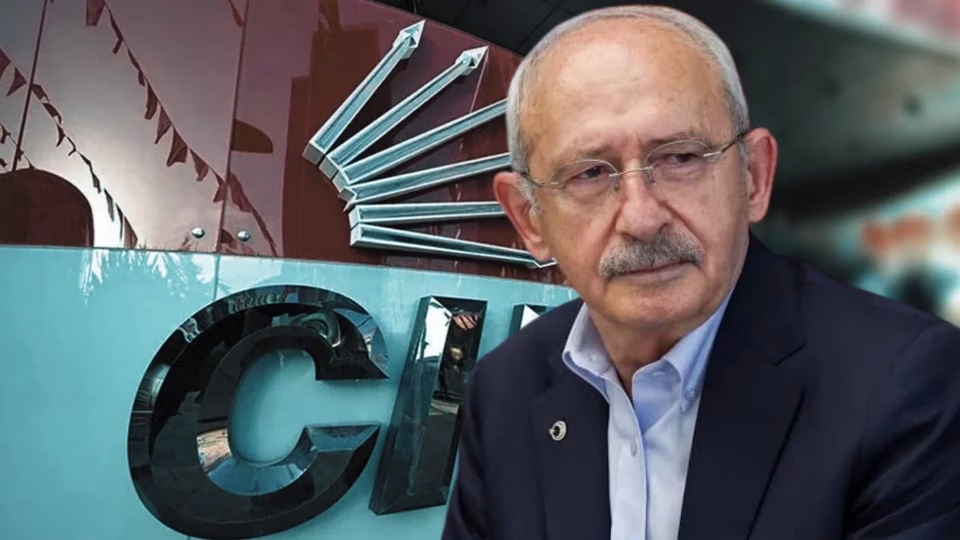 CHP'DE 8 İL BAŞKANI DAHA GÖREVDEN ALINDI