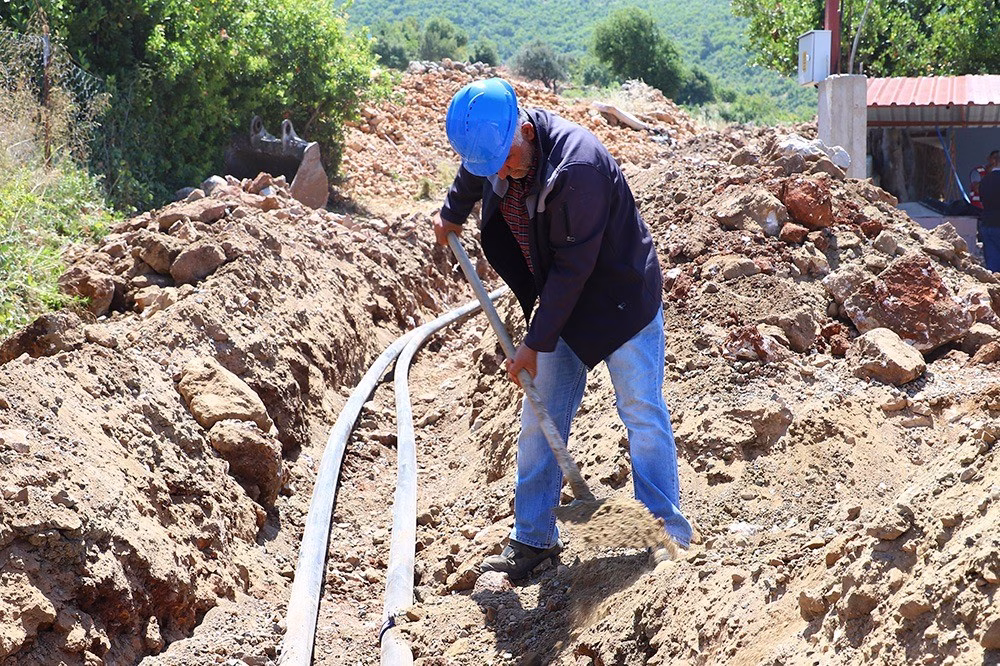 HATSU YAYLADAĞI’NDA 40 YILLIK İÇME SUYU SORUNUNU ÇÖZDÜ