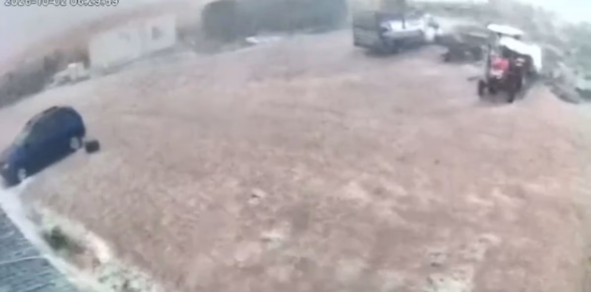 Diyarbakır’da şiddetli fırtına