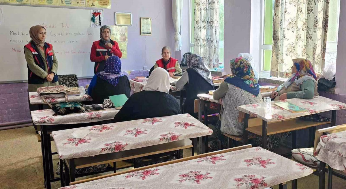 Kadın çiftçilere yönelik bilgilendirme çalışması gerçekleştirildi