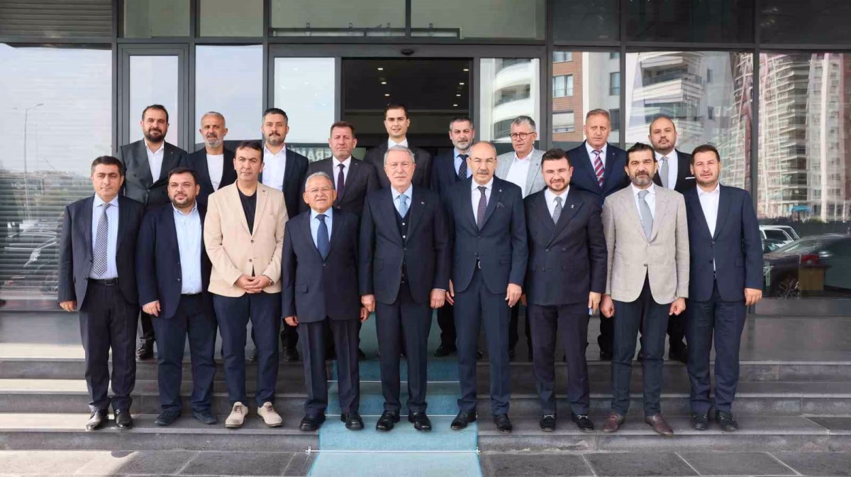 Hulusi Akar, Büyükkılıç ve Okandan’dan KTO’ya ’Hayırlı Olsun’ ziyareti