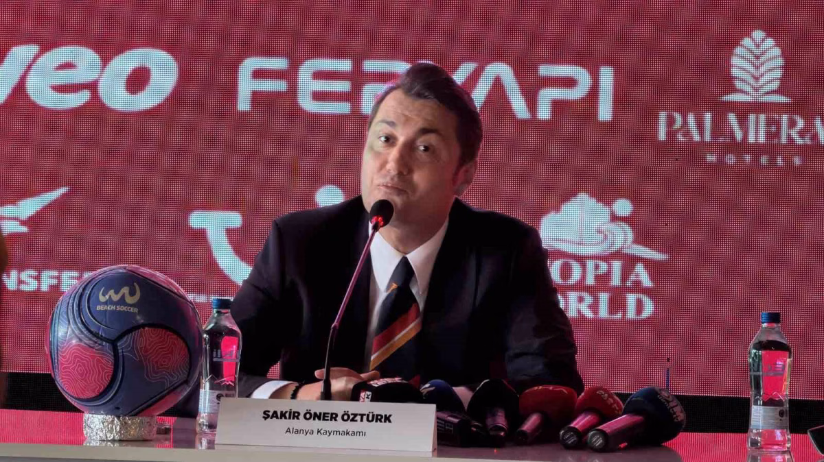 Dünya plaj futbolunun kalbi Alanya’da atacak