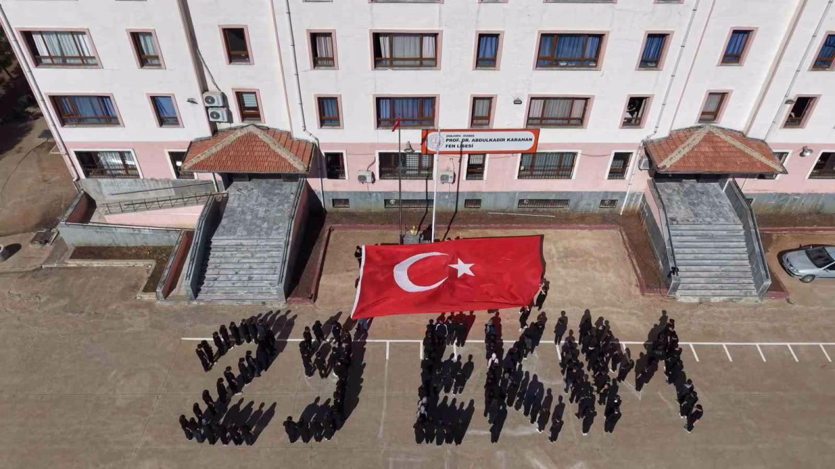 Siverek’te 29 Ekim’e özel koreografi gösterisi