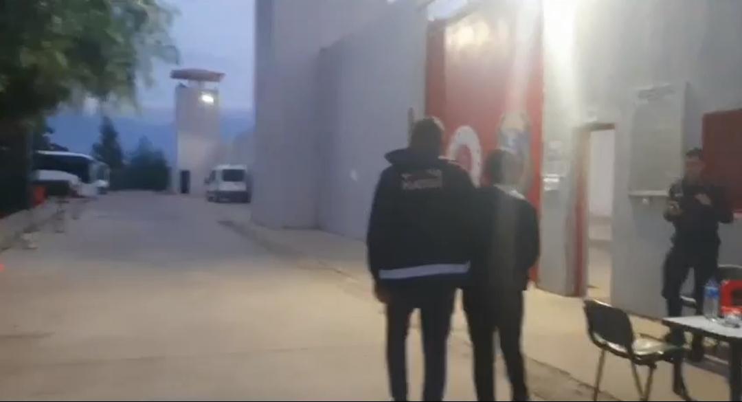 Erzin’de uyuşturucu imal ve ticaretine yönelik yapılan denetimler devam ediyor