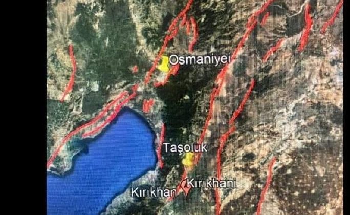 HATAY-KIRIKHAN 4,9’LUK DEPREMİ ÜZERİNE NACİ GÖRÜR: TELAŞA GEREK YOK