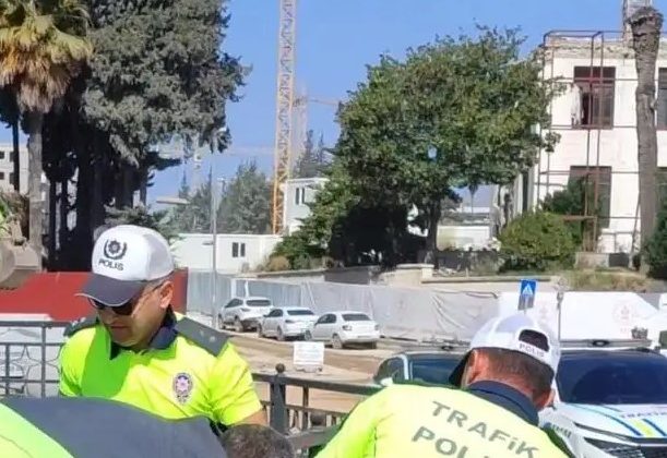 Asi Nehri’nde intihar girişimi