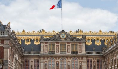 Fransa’da açık alanlarda sigara yasağı