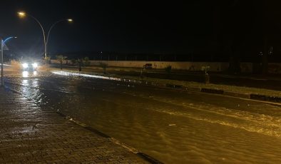 Sağanak ve Dolu Hatay’ı Vurdu