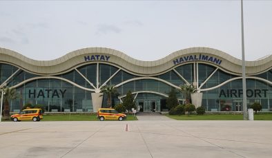 Havalimanı uçuşlara kapanıyor