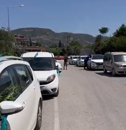 Suriye’deki Alevi katliamına karşı Hatay’da “Onur ve Yaşam” konvoyu